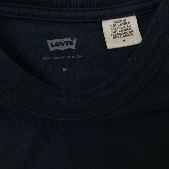 Boys blue Levi’s T-shirt - Picture 5 of 5